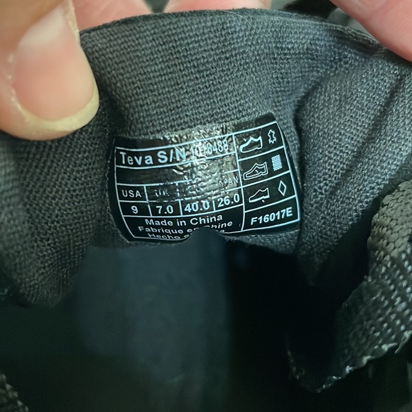 Teva Womens Freewheel Corduroy Low Top Lace Up Sneakers Size 9 black - Picture 7 of 8